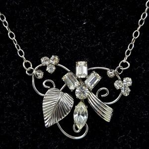 LORAN SIM Vintage Sterling Silver Rhinestone Pendant Necklace
